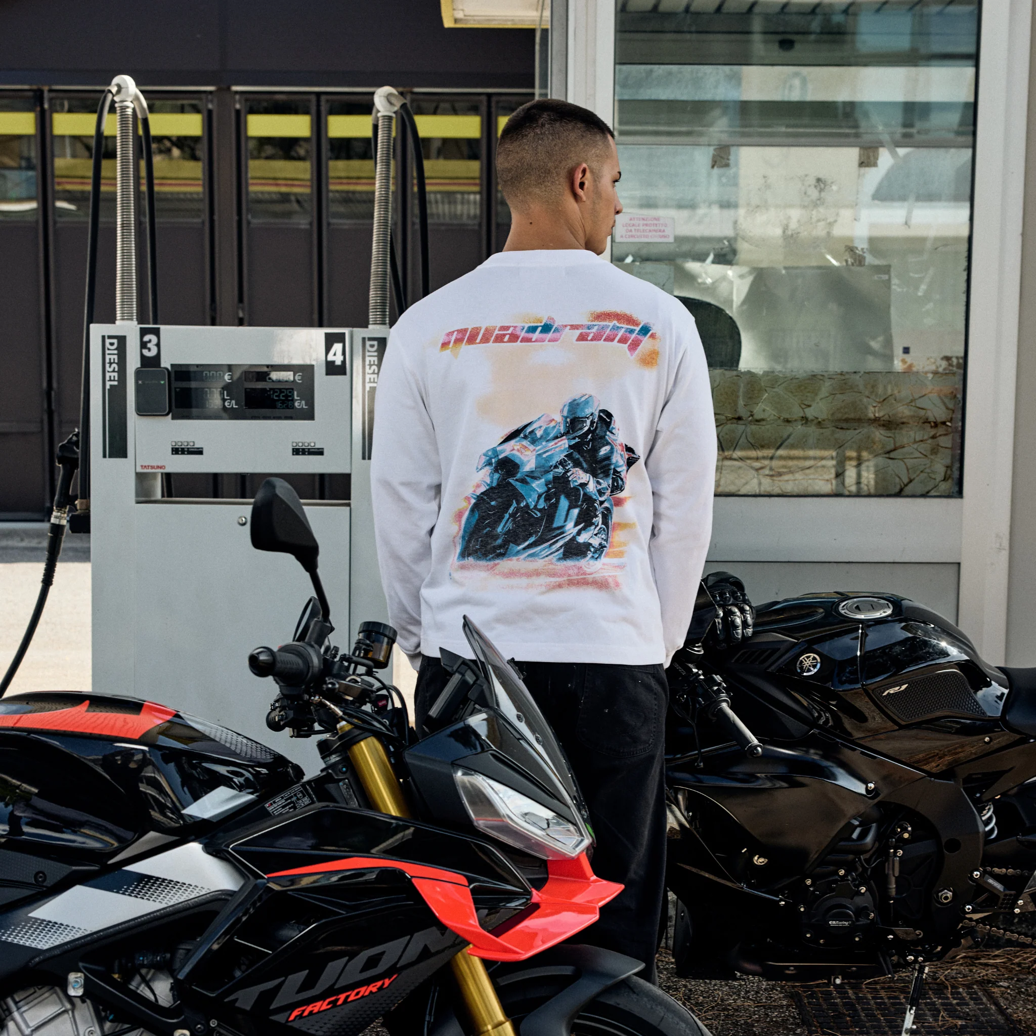 Moto LS T-Shirt - Image 4